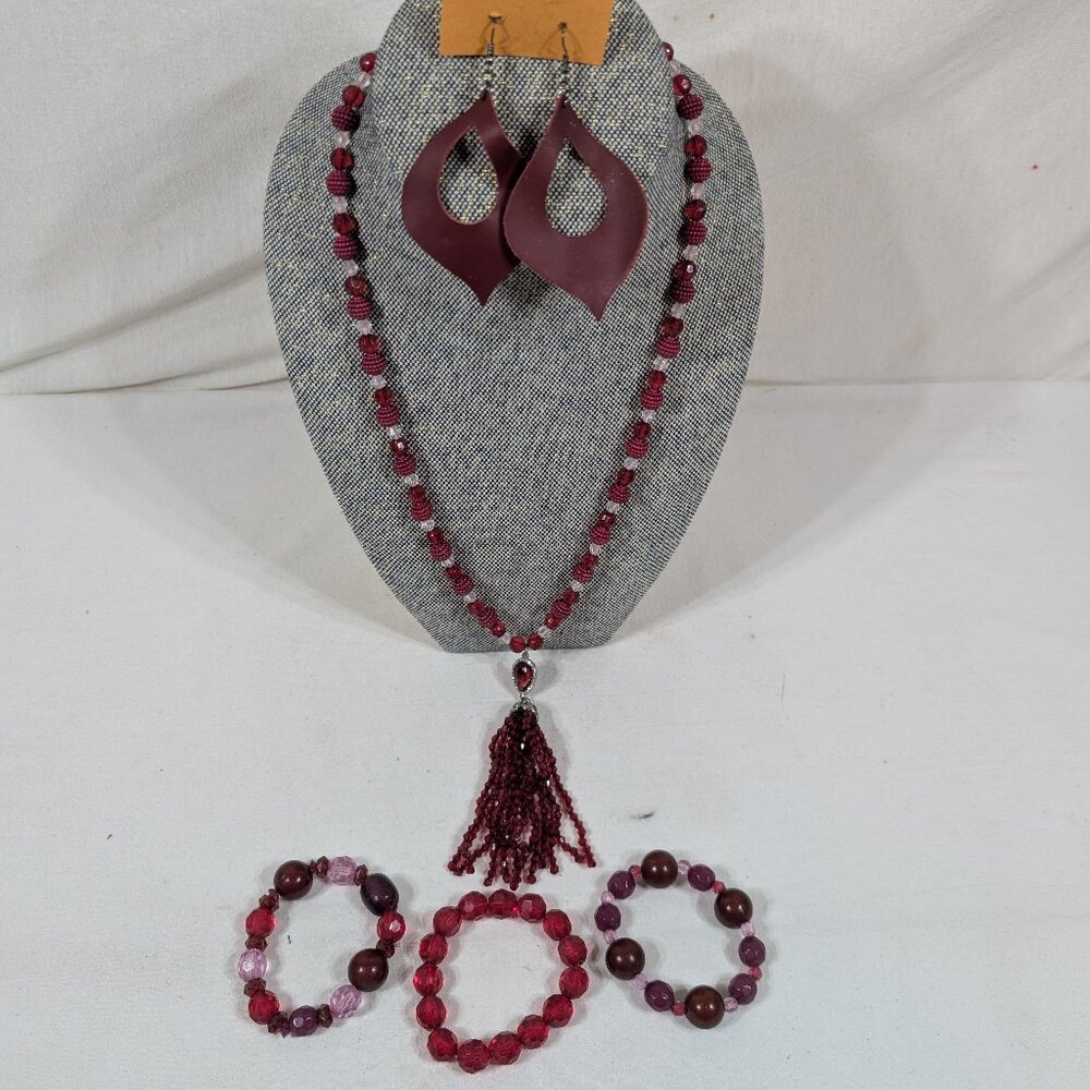 Burgandy Jewelry Set Necklace/Earrings/Bracelets